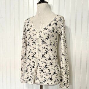 Lucky Brand Black & White Floral Top V-neck Waffle Knit Long Sleeve